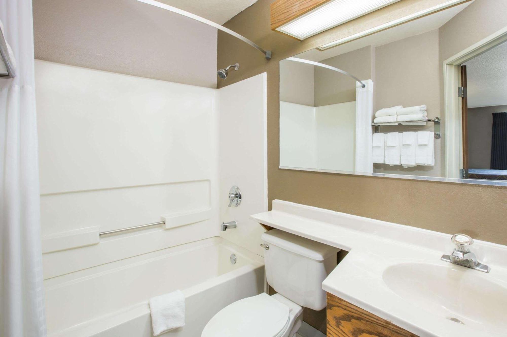 Suite Hot Tub
